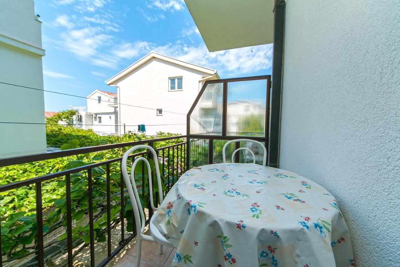 Apartments By The Sea Podaca, Makarska - 516 エクステリア 写真