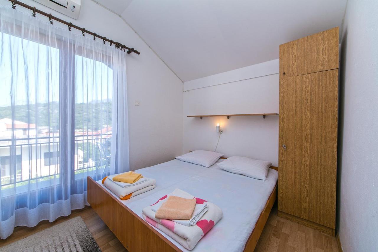 Apartments By The Sea Podaca, Makarska - 516 エクステリア 写真